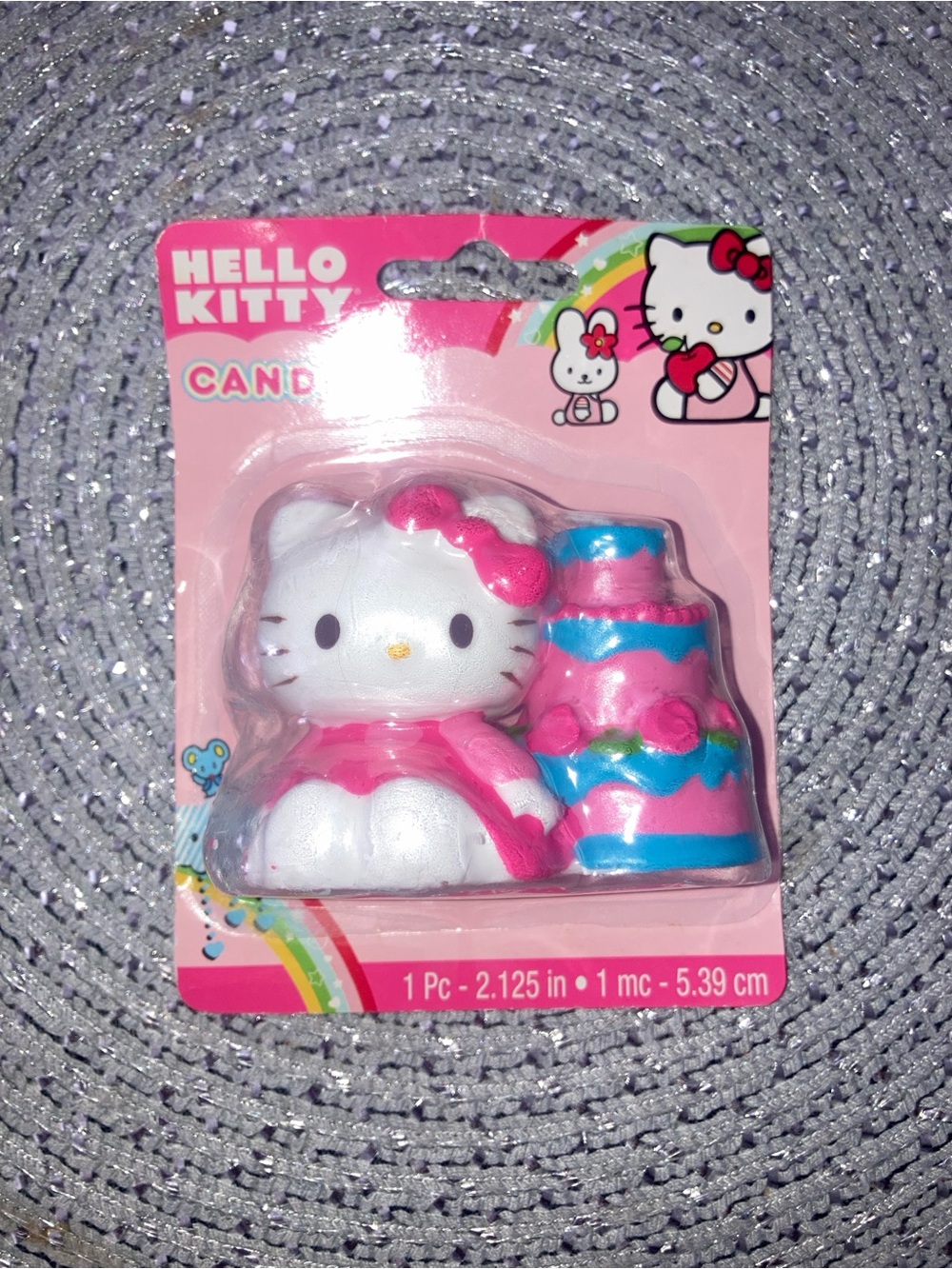 Hello Kitty Pink White Figurine with Blue-Pink Cake Accessory